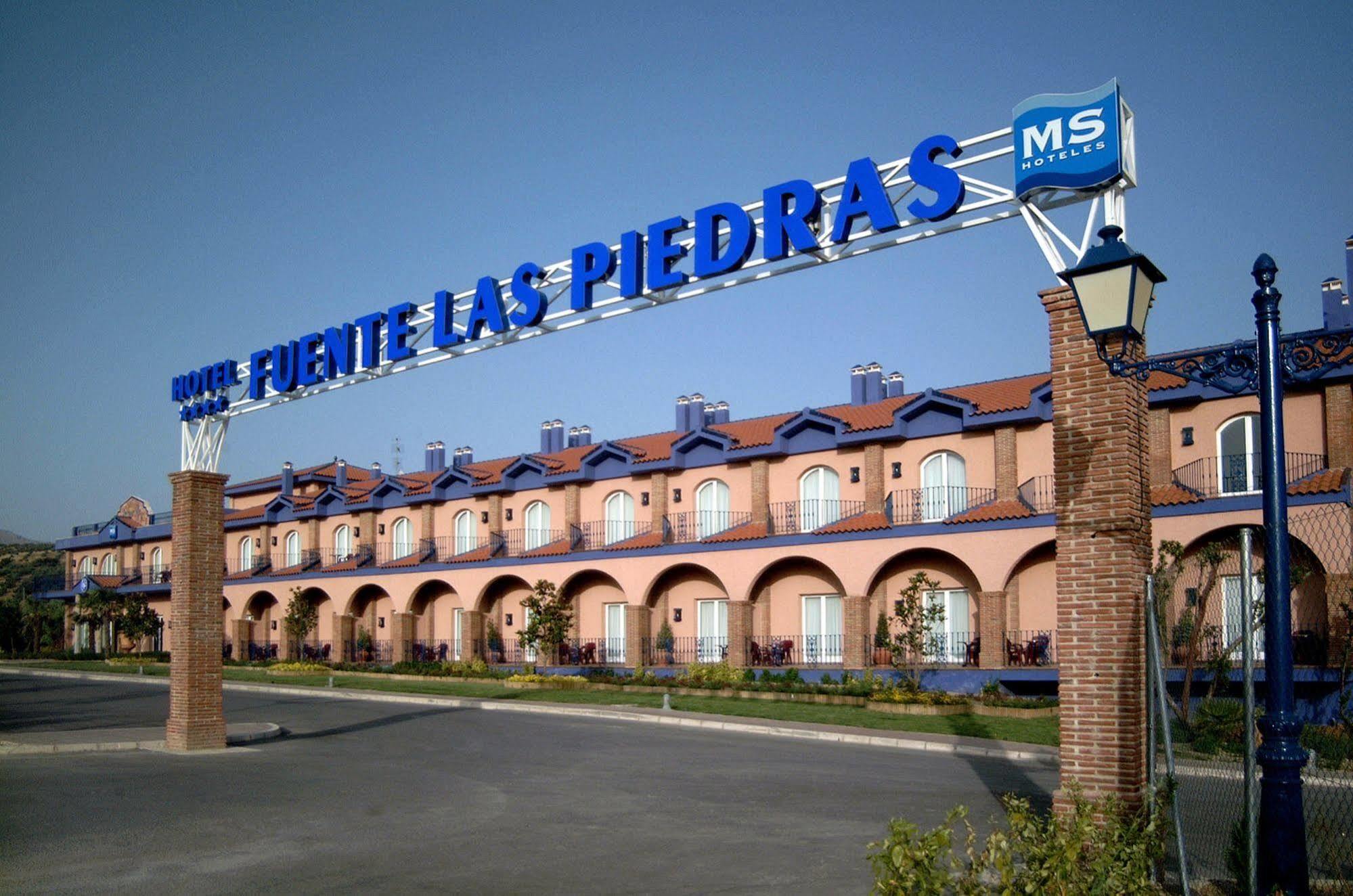 Hotel Fuente Las Piedras Cabra Exterior foto